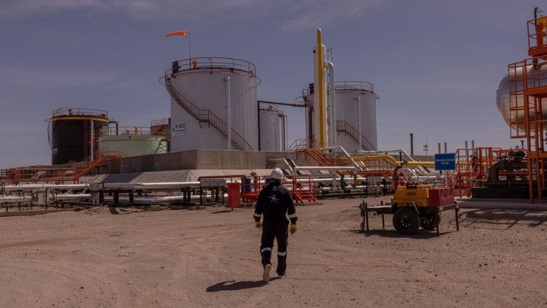 Shale oil and gas infrastructure at Argentina’s Vaca Muerta basin